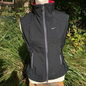 NIKE ladies fitted black zip-up high collar vest sz Small